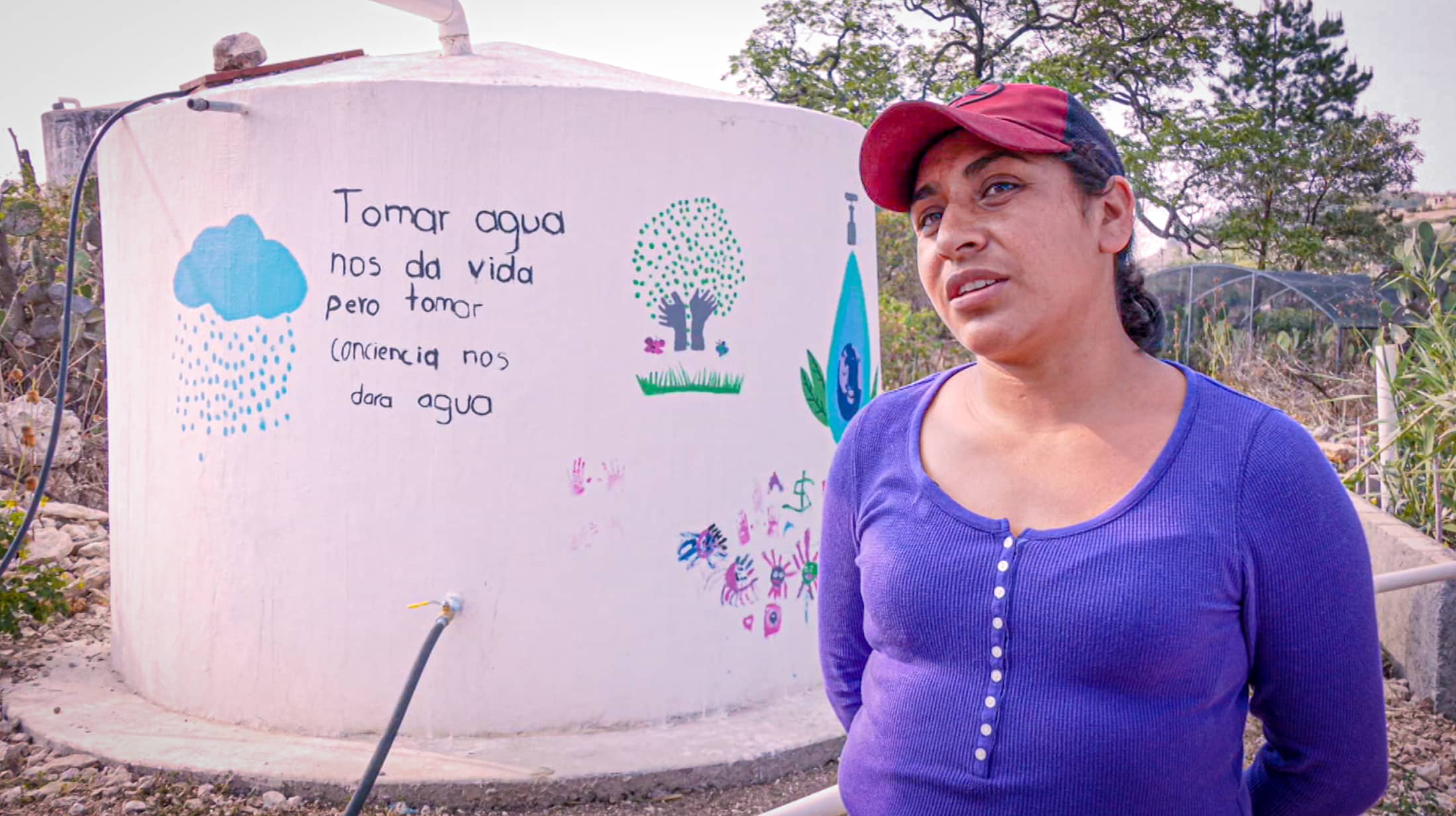 Maribel Reyes, habitante de Metztitlán, Hidalgo, acostumbrada a vivir con muy poca agua.